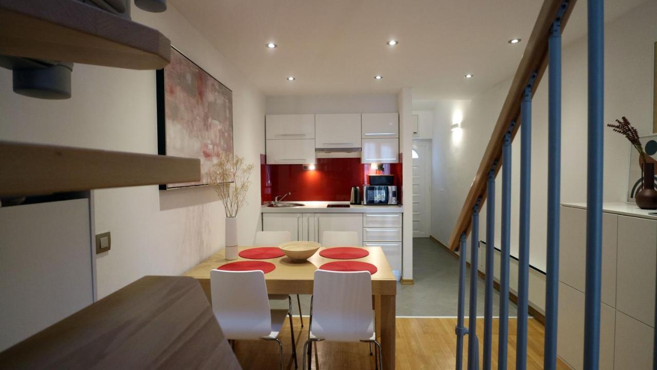 Apartment Ena - Lavica Podstrana Extérieur photo